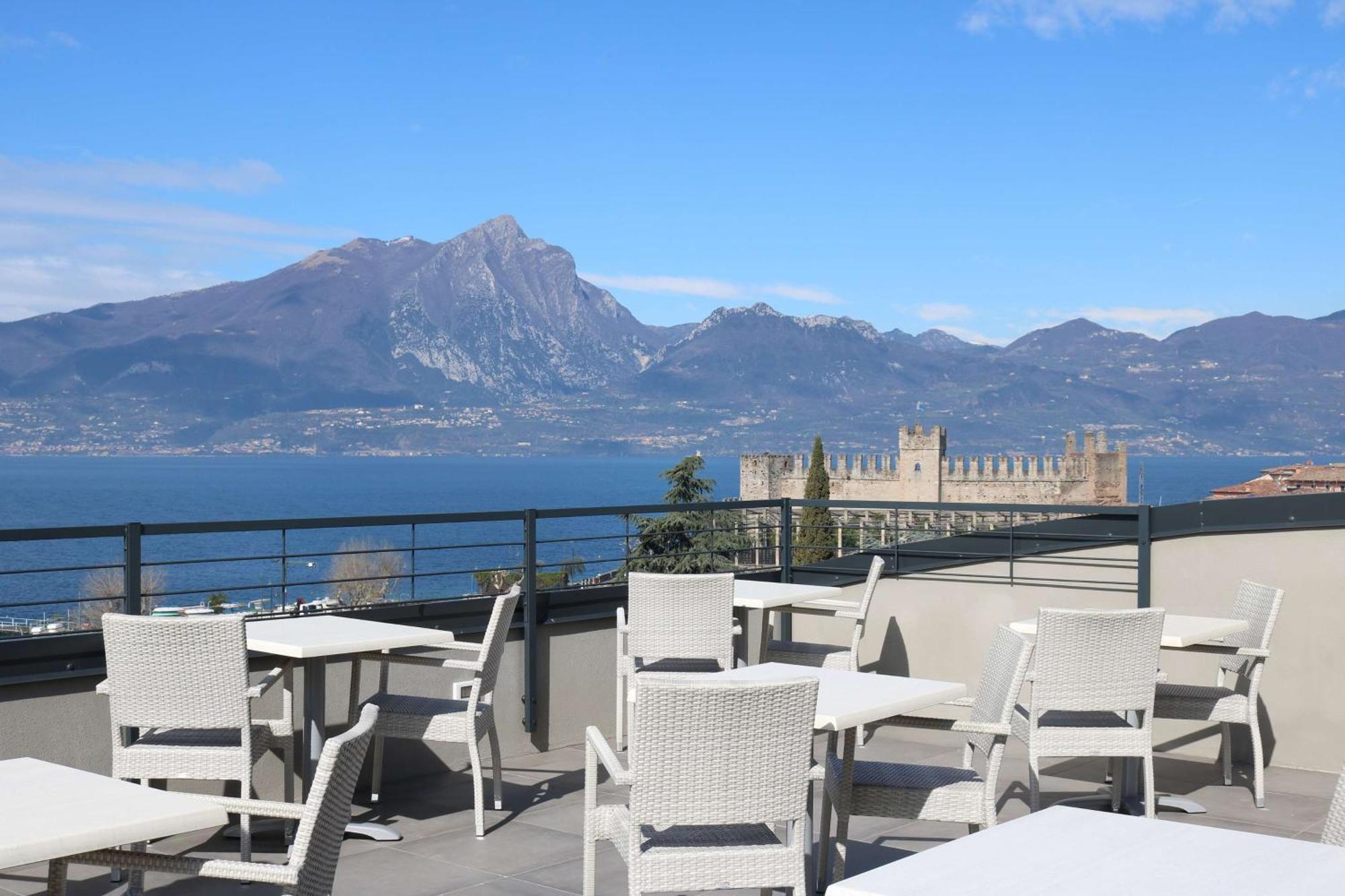 טורי דל בנקו Hotel Ristorante Al Caminetto Worldhotels Crafted Adults Only מראה חיצוני תמונה